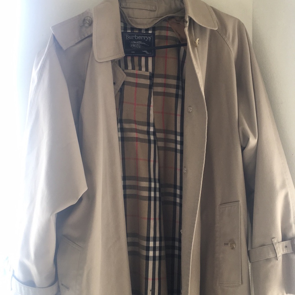 FINAL SALE: Vintage Burberry coat